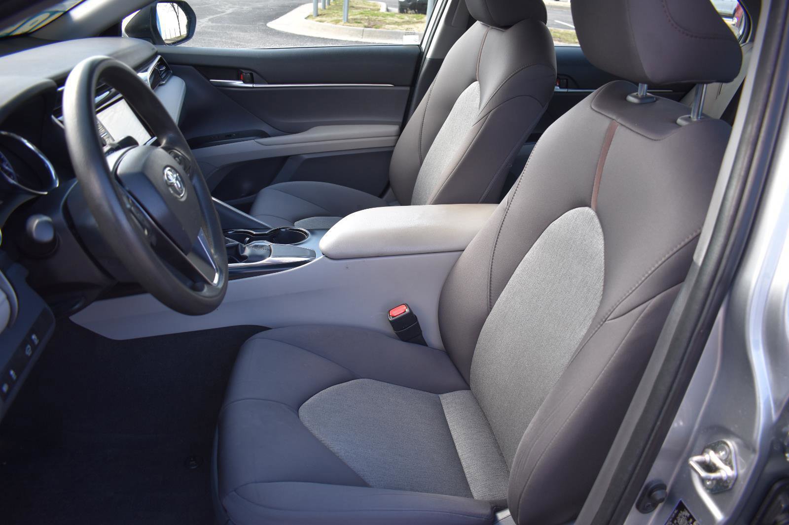 Used 2019 Toyota Camry LE w/ Convenience Package image 21