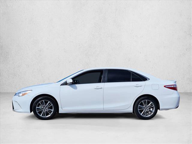 Used 2017 Toyota Camry SE image 8