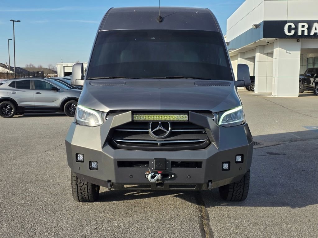 Used 2021 Mercedes-Benz Sprinter 2500 image 2