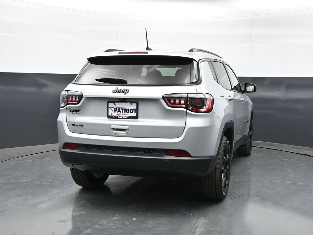 New 2026 Jeep Compass Latitude AWD/4WD image 19