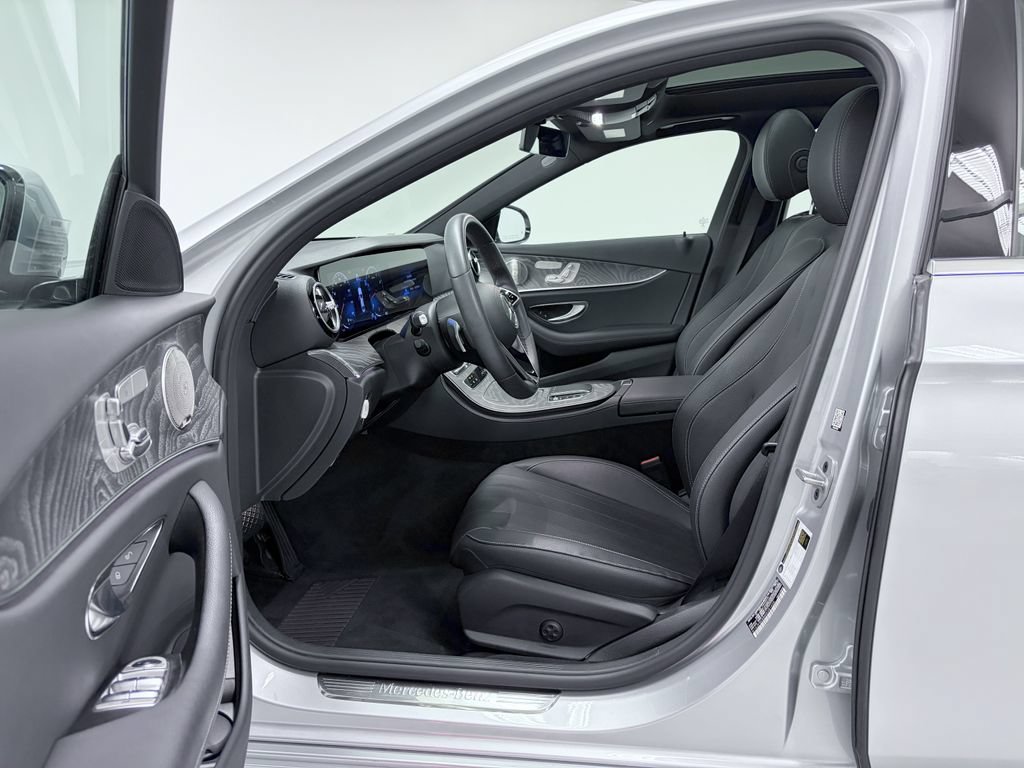 Certified 2021 Mercedes-Benz E 350 4MATIC Sedan image 14