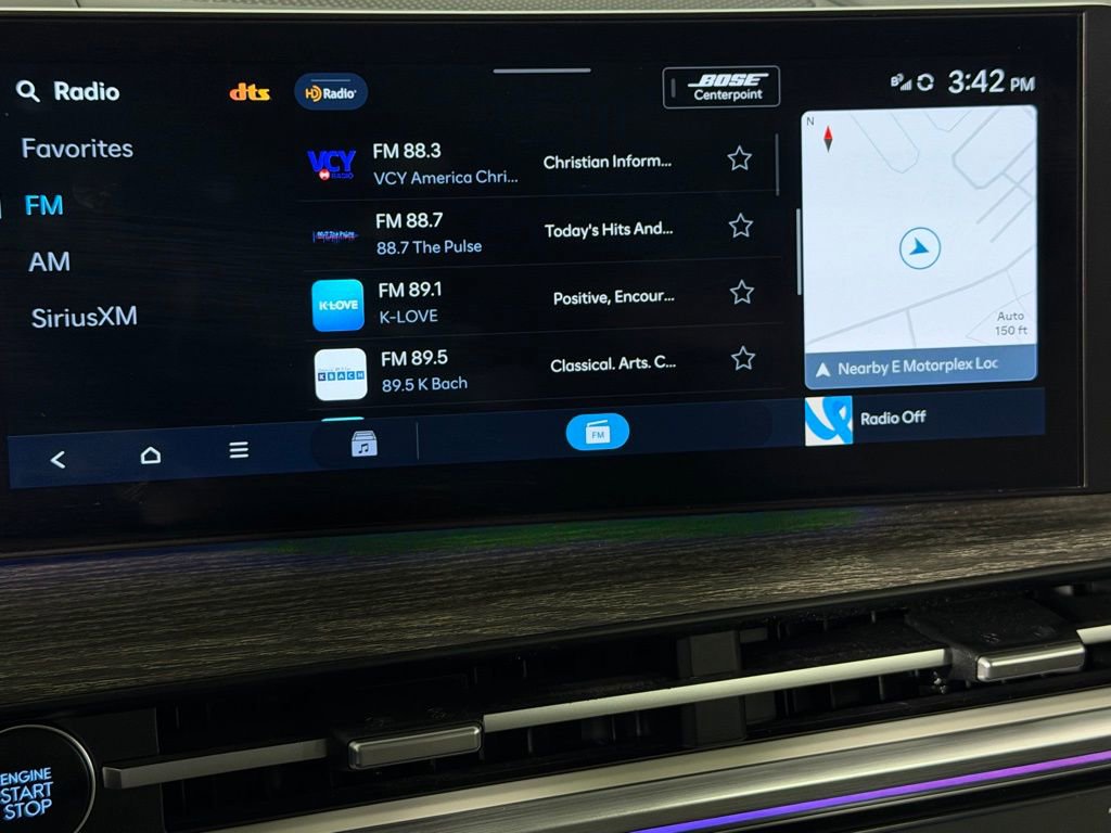 Used 2024 Hyundai Santa Fe Limited image 20