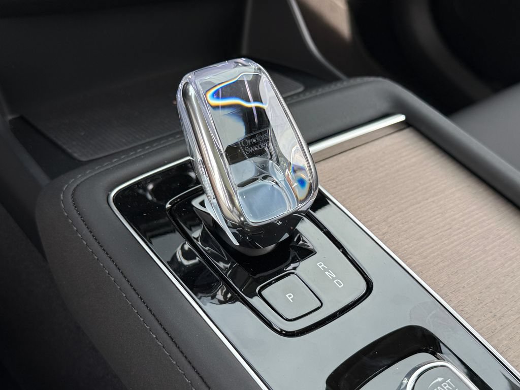 New 2026 Volvo XC90 T8 Plus AWD/4WD image 32