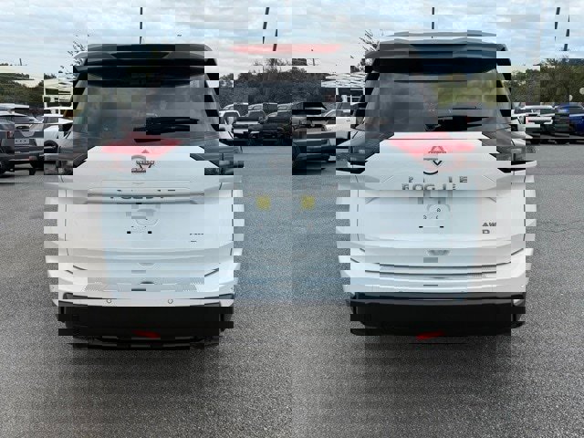 New 2026 Nissan Rogue SV w/ SV Premium Package image 6