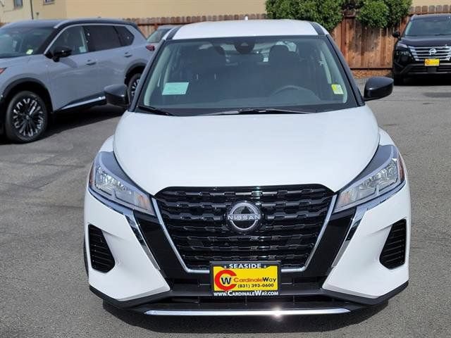 New 2025 Nissan Kicks Play S FWD image 26