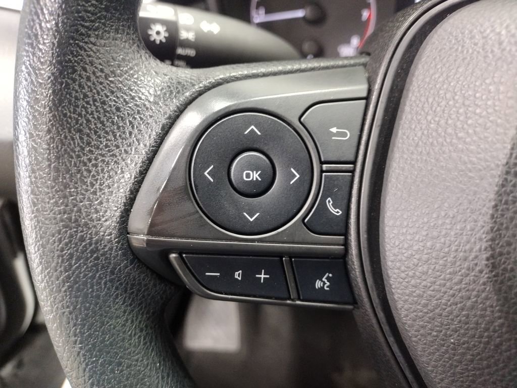 Used 2023 Toyota Corolla LE image 24
