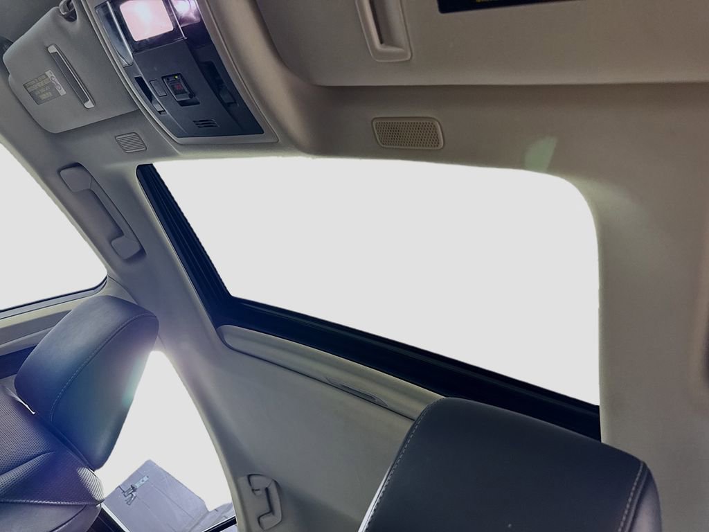 Used 2019 Lexus ES 350 Luxury image 18