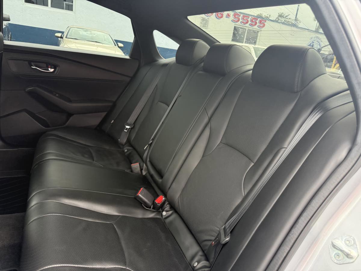 Used 2024 Honda Accord Sport image 10