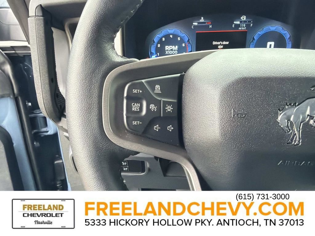 Used 2025 Ford Bronco Outer Banks image 31