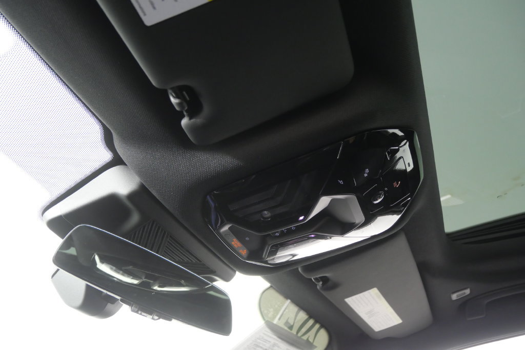 Certified 2027 BMW 530i RWD image 22