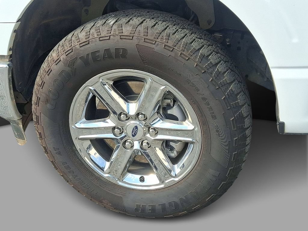 Used 2025 Ford F150 XLT w/ Equipment Group 301A Standard AWD/4WD image 8