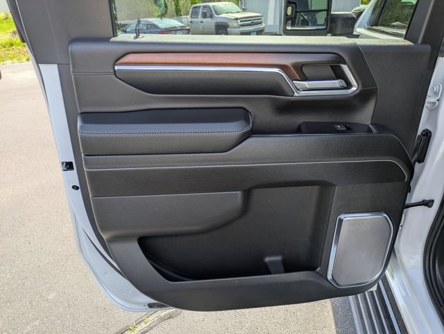 Used 2024 GMC Sierra 2500 Denali w/ Denali Reserve Package AWD/4WD image 29