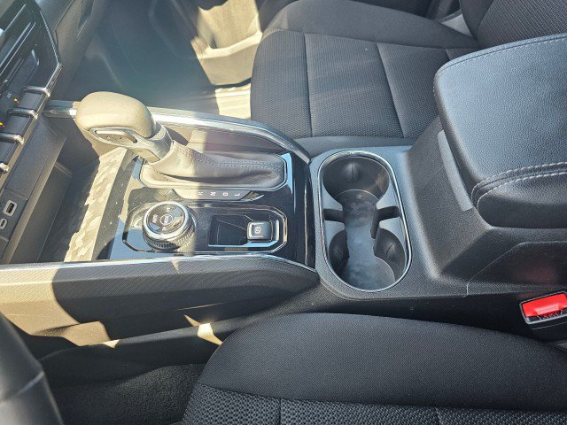 Used 2024 GMC Canyon Elevation w/ Convenience Package AWD/4WD image 32