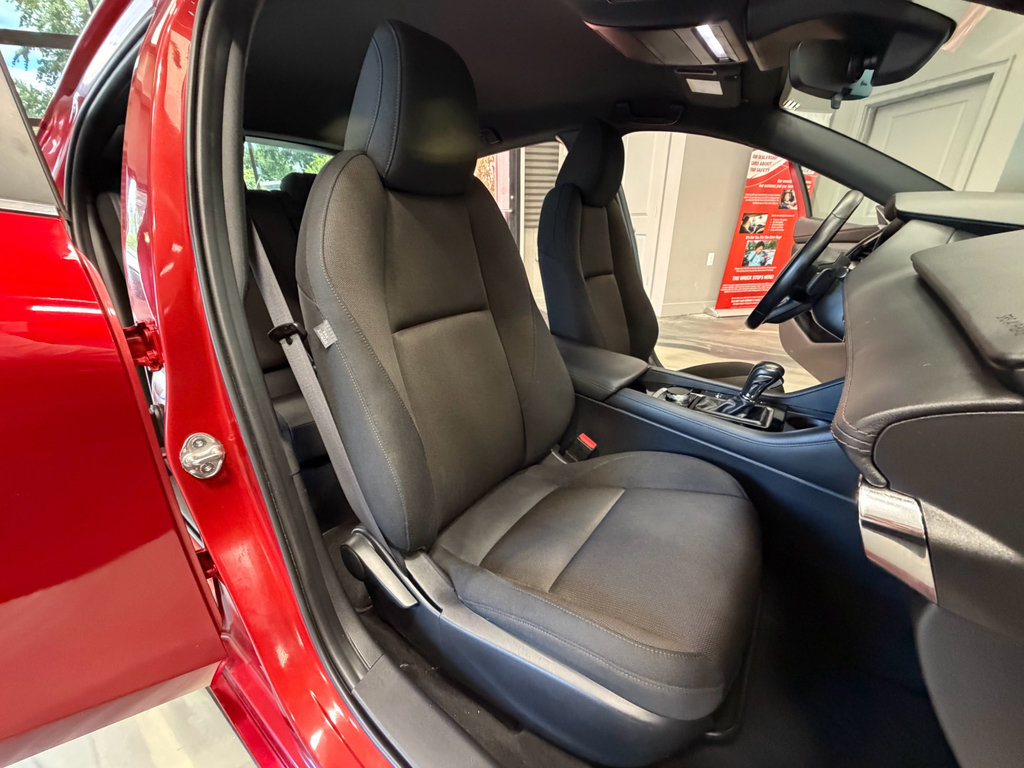 Used 2019 MAZDA MAZDA3 AWD Hatchback image 4