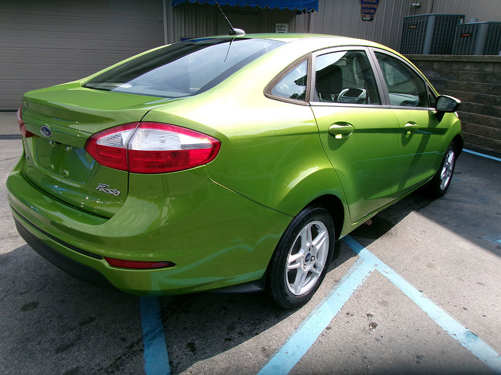 Used 2019 Ford Fiesta SE image 8