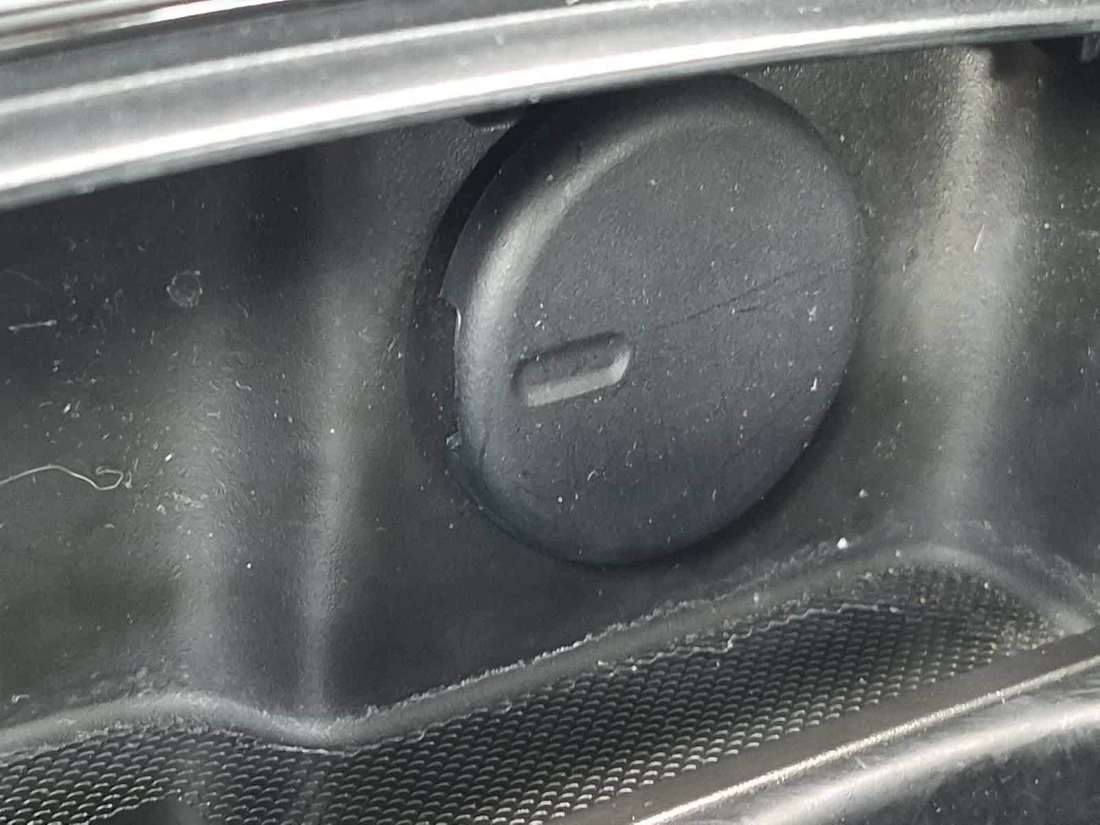 Used 2018 Buick Regal Preferred FWD image 31