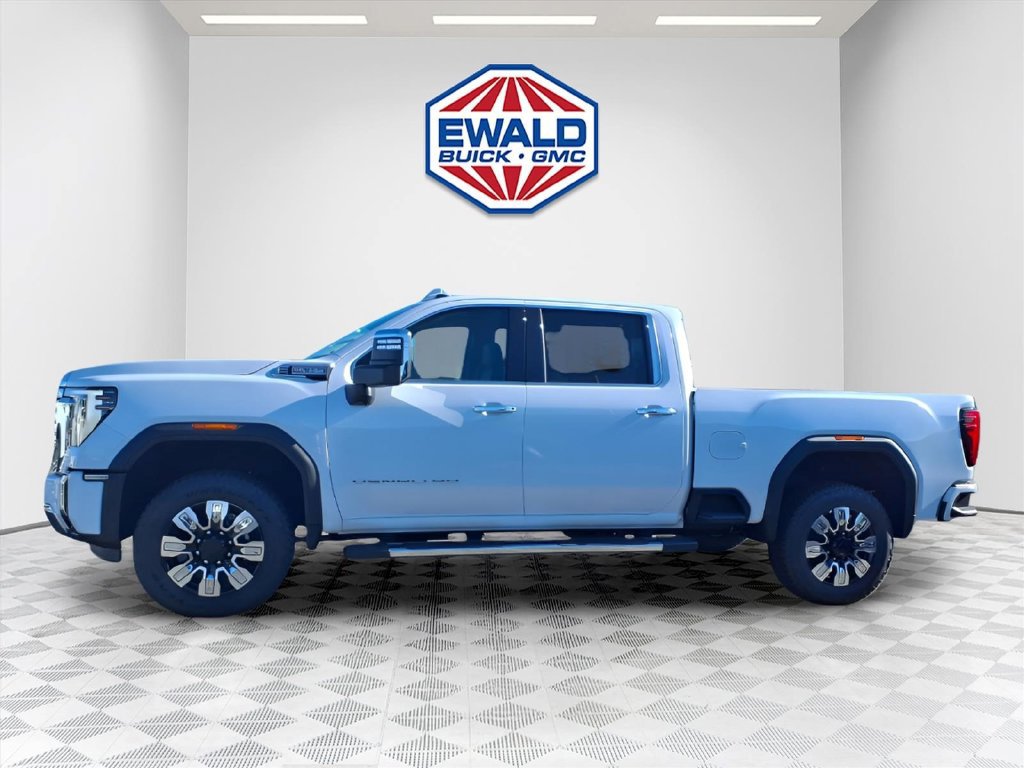 New 2026 GMC Sierra 2500 Denali w/ Denali Reserve Package AWD/4WD image 3