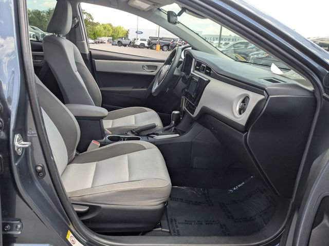 Used 2018 Toyota Corolla LE FWD image 24
