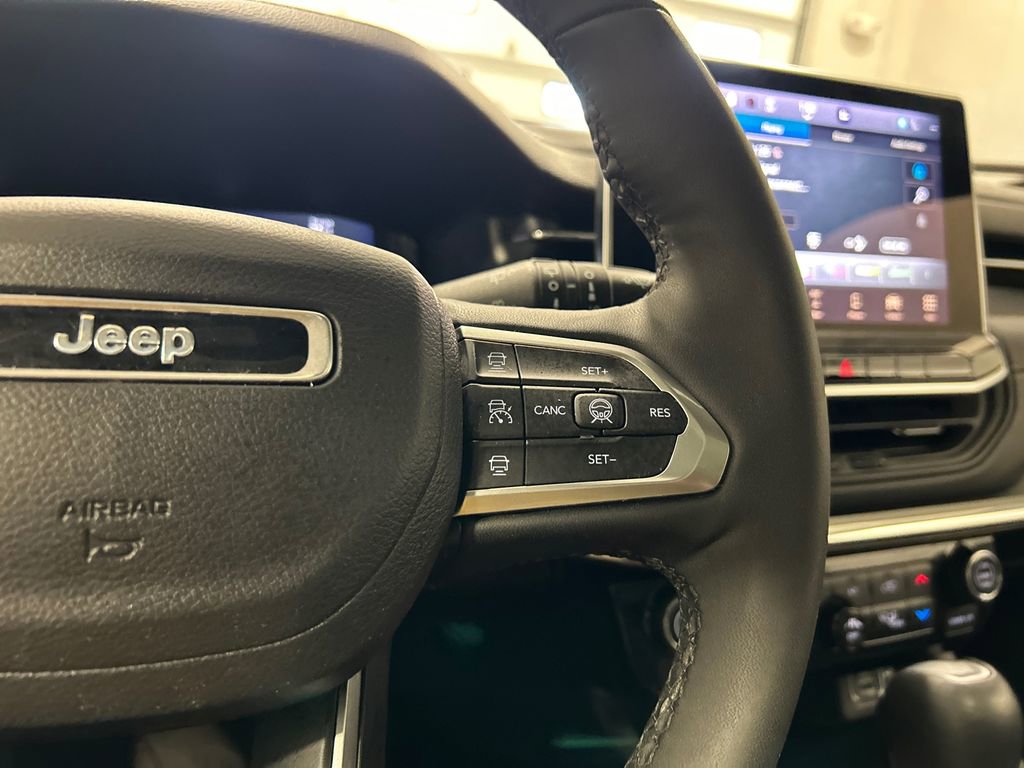 Used 2023 Jeep Compass High Altitude w/ Driver Assist Group I image 20