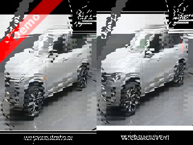 New 2025 Volvo XC90 B5 Core w/ Protection Package image 41