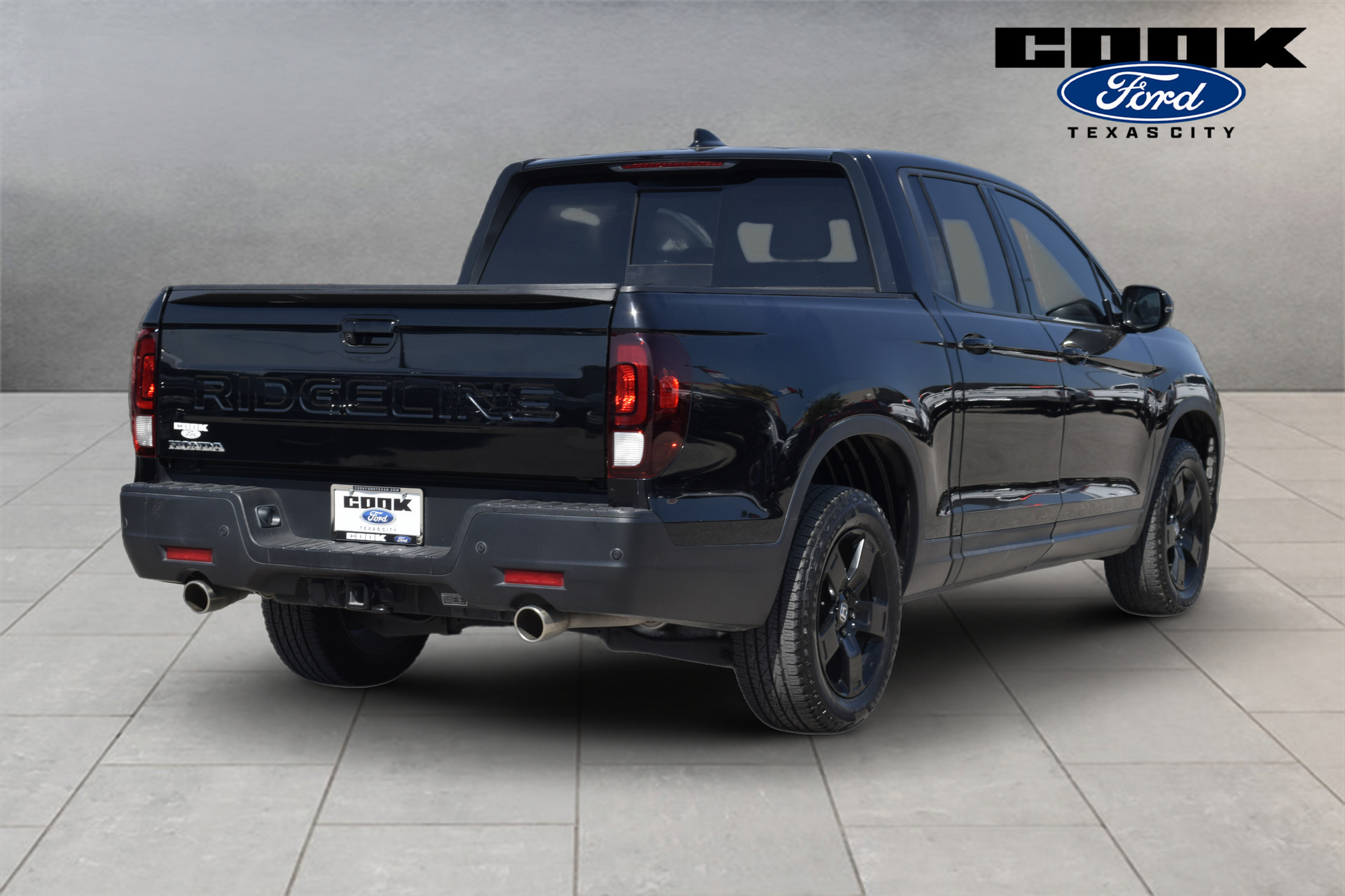 Used 2024 Honda Ridgeline Black Edition image 3