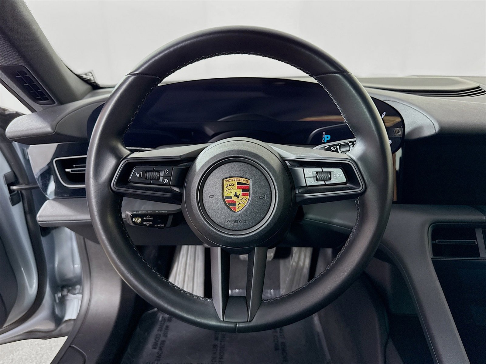 Certified 2022 Porsche Taycan image 12