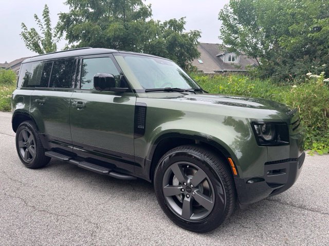 New 2026 Land Rover Defender 110 X-Dynamic SE AWD/4WD image 4