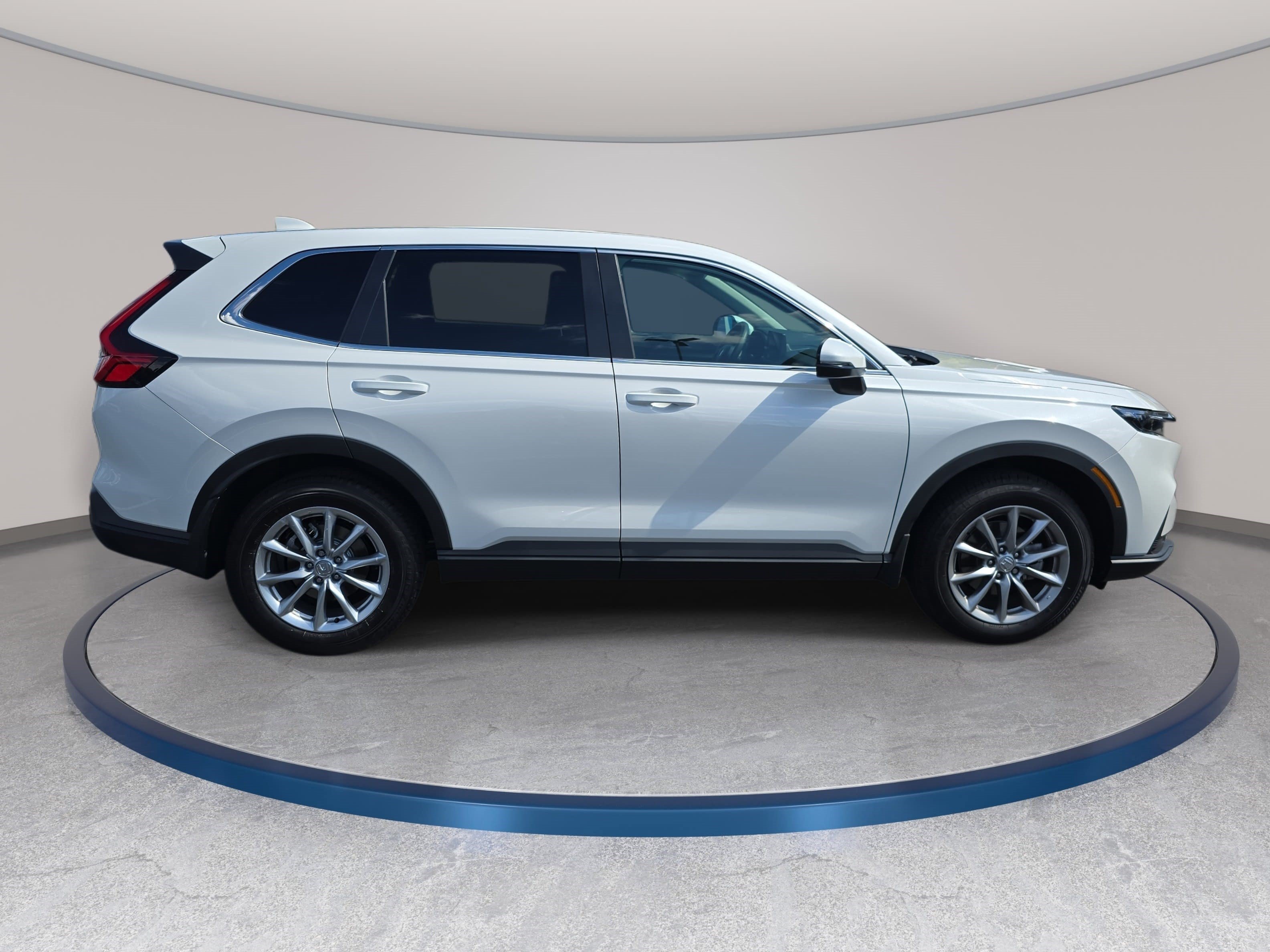 Used 2026 Honda CR-V EX image 4