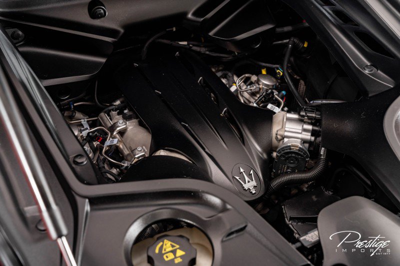 Used 2022 Maserati MC20 Coupe image 22