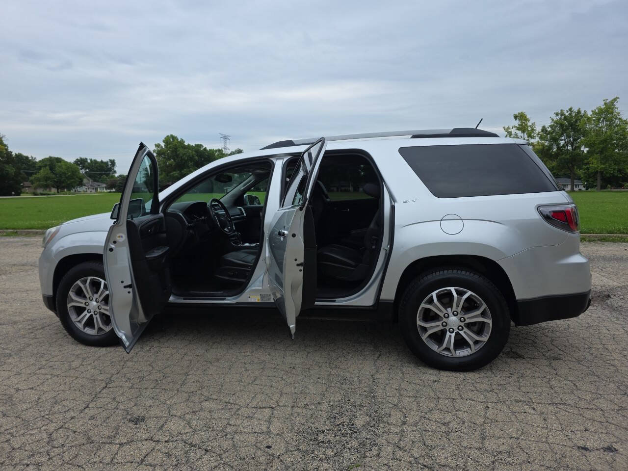 Used 2013 GMC Acadia SLT FWD image 13