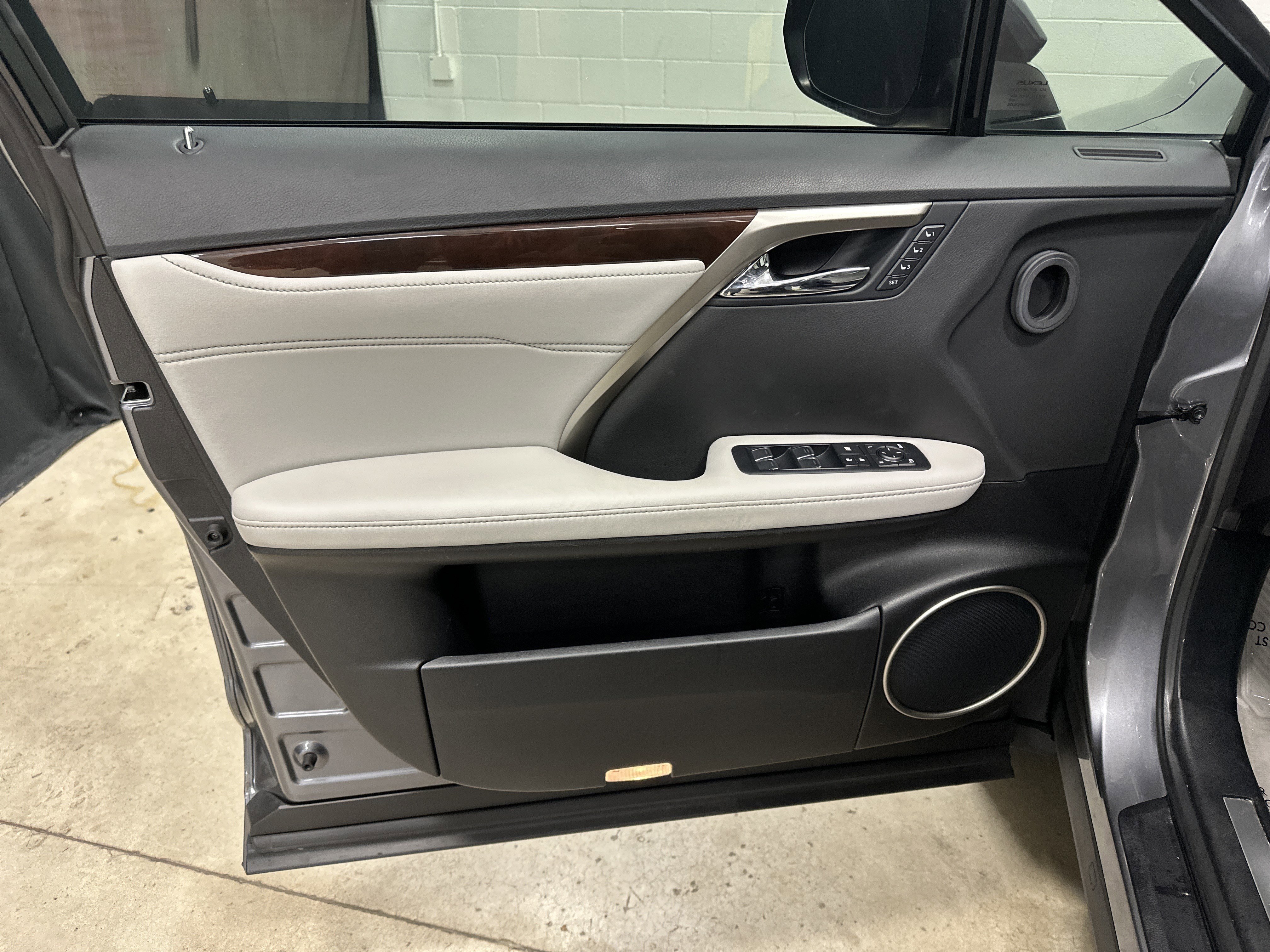 Used 2016 Lexus RX 350 AWD image 14