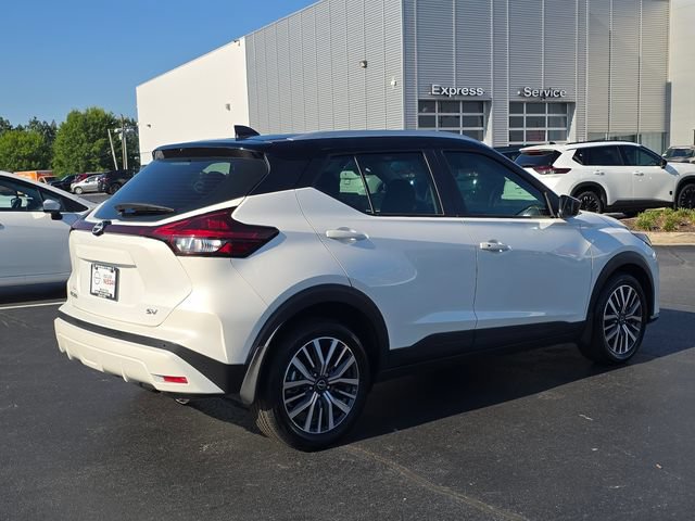 Certified 2024 Nissan Kicks SV w/ Interior Electronics Package FWD image 4