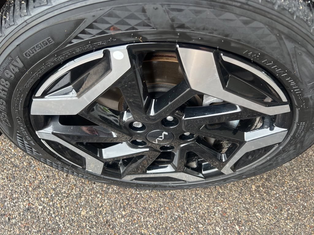Certified 2024 Kia Seltos SX AWD/4WD image 37