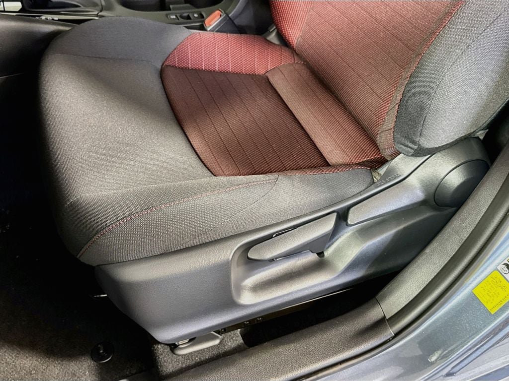 New 2026 Toyota Corolla SE w/ SE Package FWD image 15