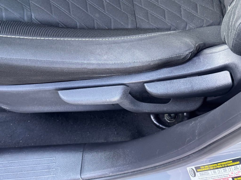 Certified 2021 Nissan Kicks SV FWD image 12