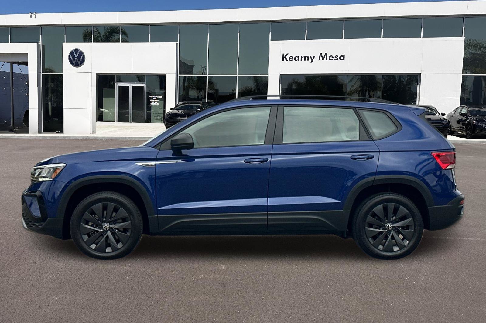 Used 2023 Volkswagen Taos S FWD image 7