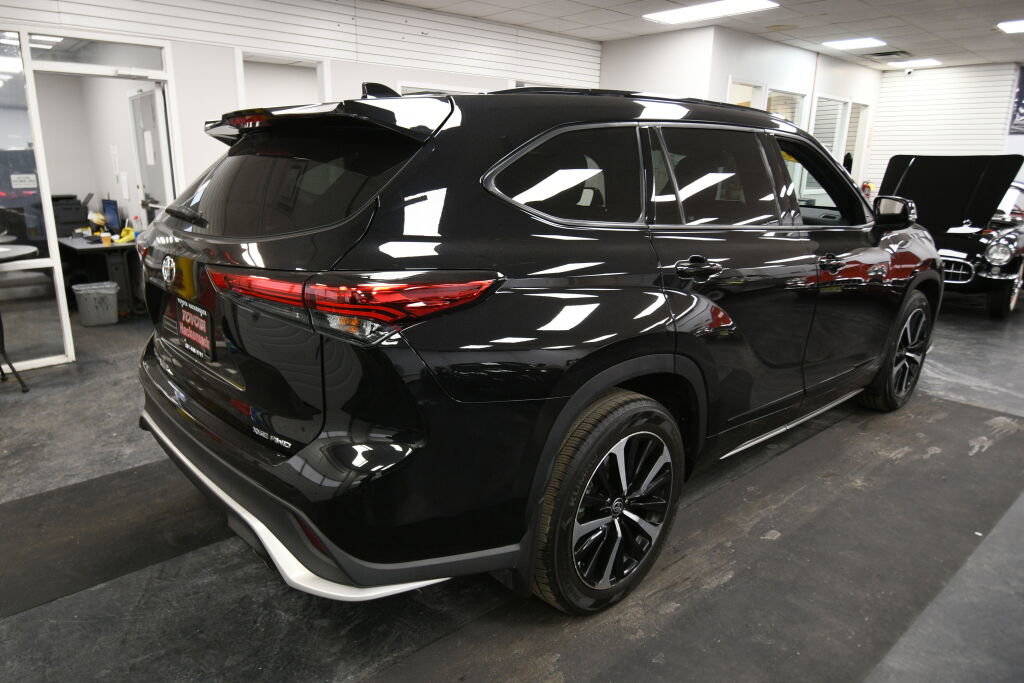 Used 2022 Toyota Highlander XSE image 7