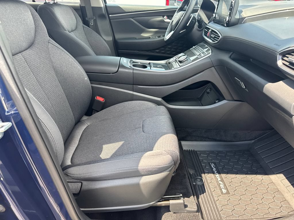 Used 2022 Hyundai Santa Fe SEL w/ Convenience Package FWD image 14