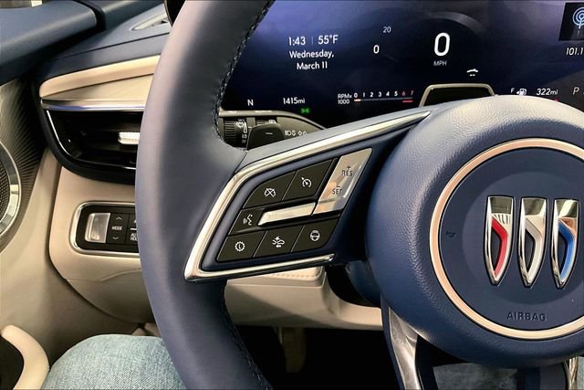 Used 2025 Buick Enclave Avenir w/ Super Cruise Package image 26