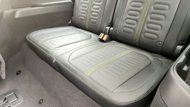 Used 2026 Rivian R1S Adventure AWD/4WD image 47