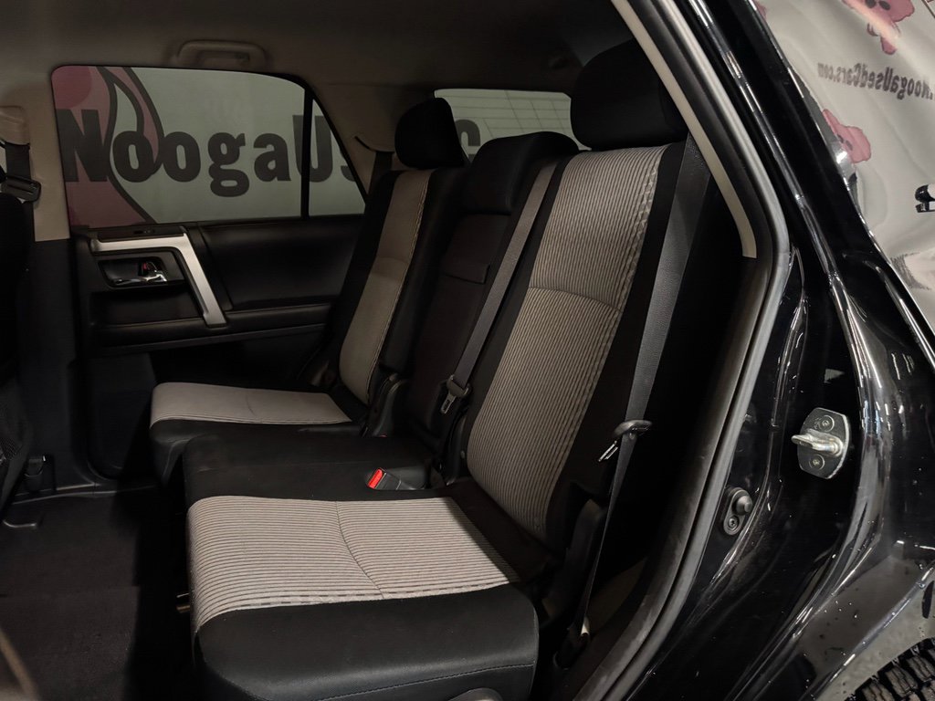 Used 2018 Toyota 4Runner SR5 image 20