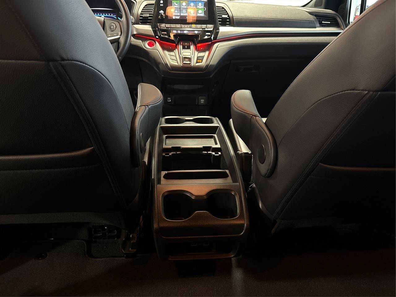 Used 2023 Honda Odyssey Sport image 24