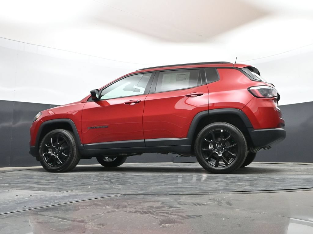 New 2026 Jeep Compass Latitude AWD/4WD image 50