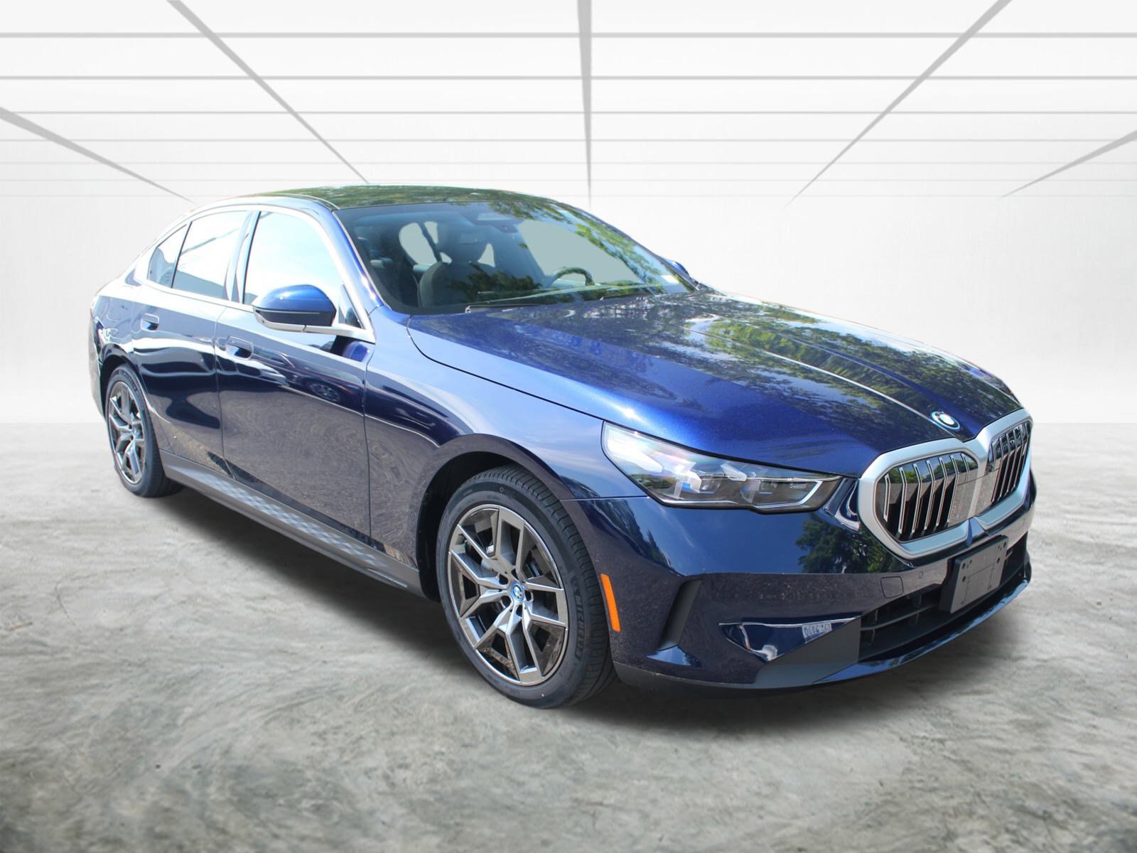 Used 2024 BMW i5 eDrive40i w/ Premium Package