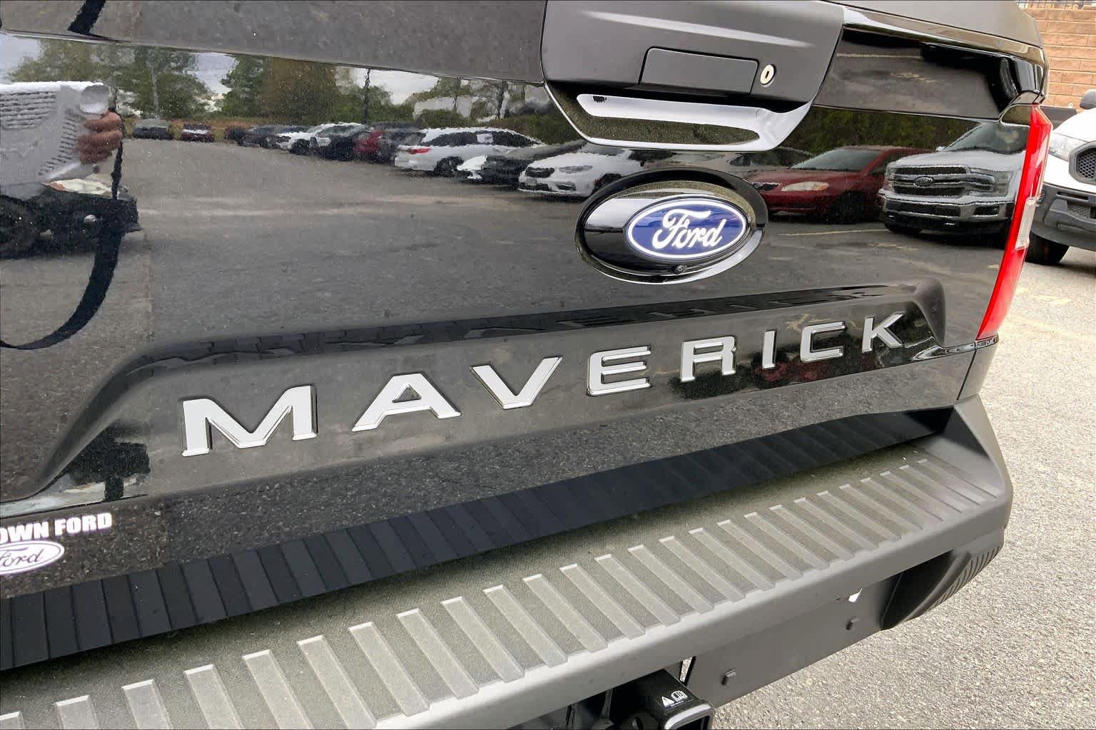 Used 2025 Ford Maverick XLT image 30