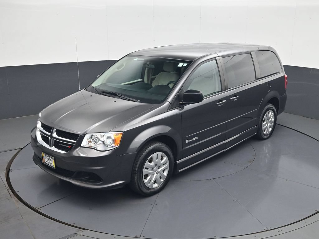 Used 2016 Dodge Grand Caravan SE w/ Quick Order Package 29E SE FWD image 15