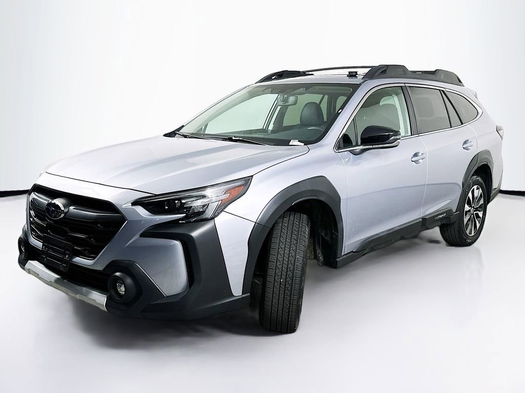 Used 2023 Subaru Outback Limited image 2