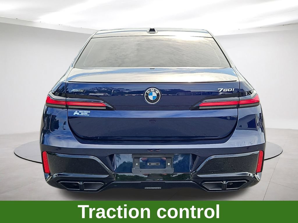 Used 2026 BMW 760i xDrive w/ Executive Package AWD/4WD image 6