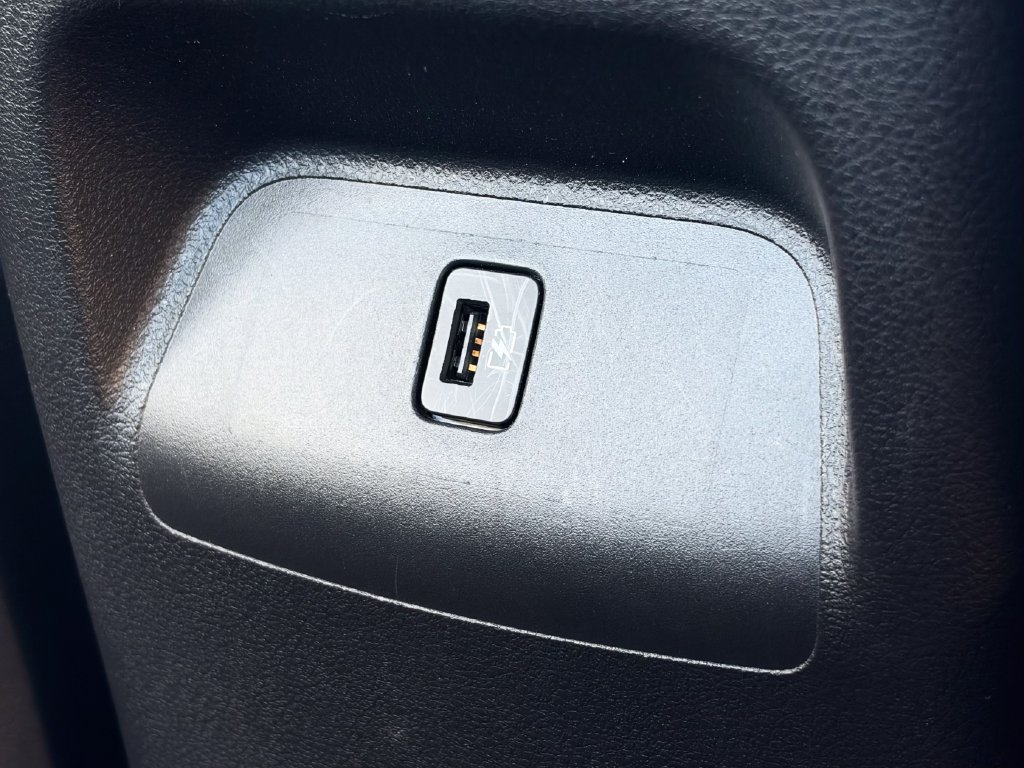 Used 2024 Nissan Sentra SV FWD image 15