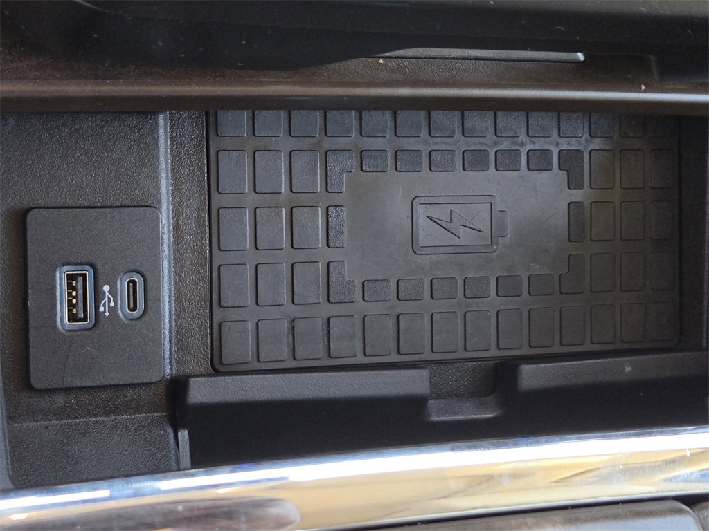 Used 2021 Ford Expedition Platinum image 21